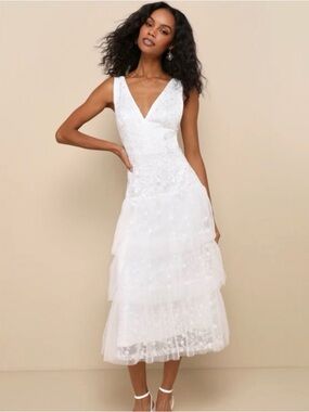 NWT Lulus Confidently Gorgeous Ivory Tulle Embroidered Backless Midi Dress